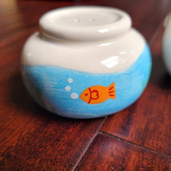 Vtg NEW Cat Salt & Pepper Shakers Cat Fish Salt & Pepper Shakers - Picture 2 of 15